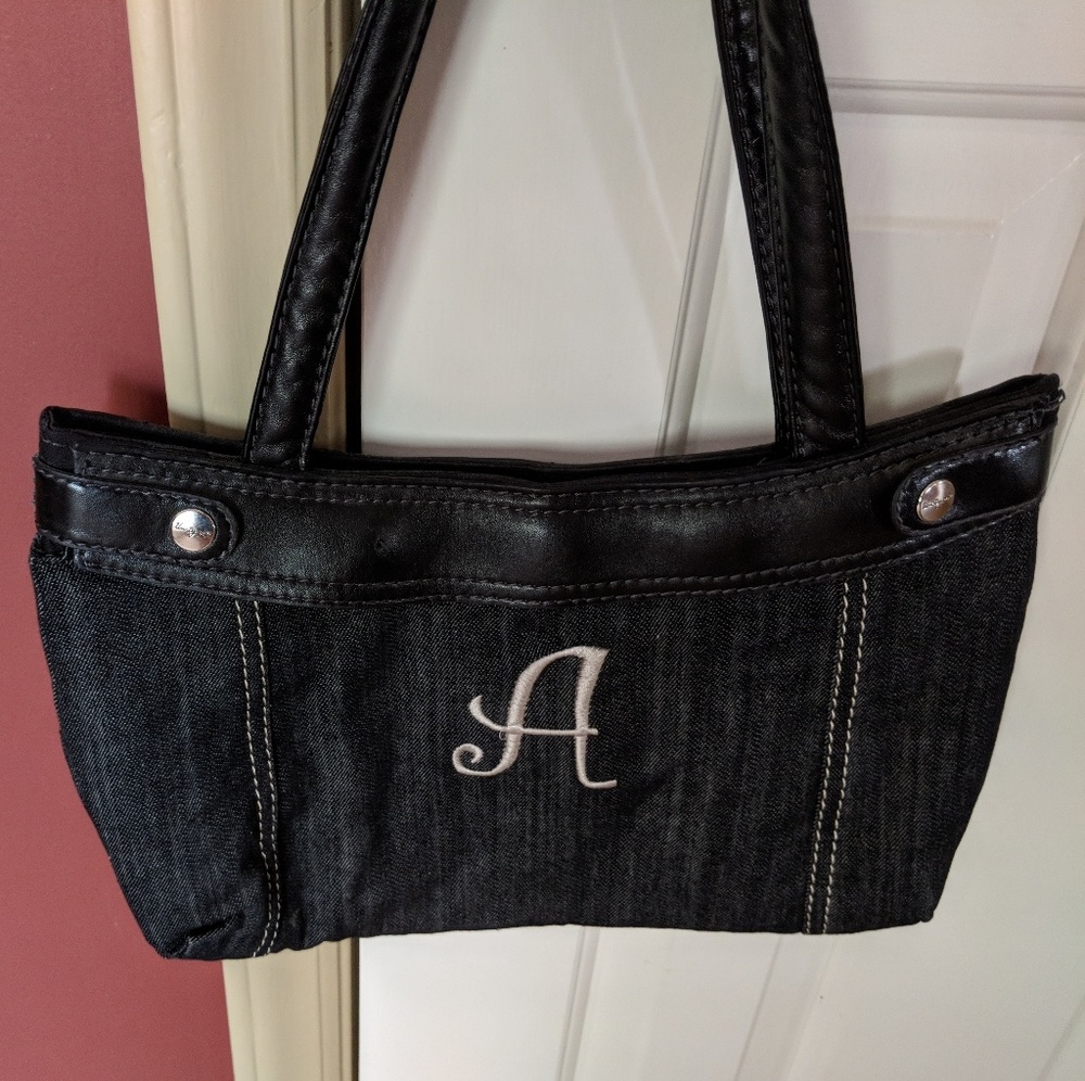 Thirty one Suite skirt purse
